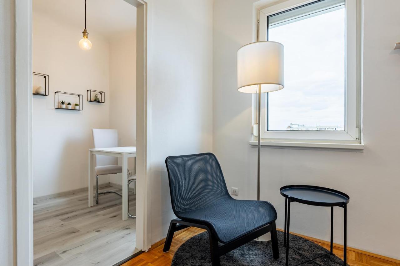 New With A View - Modern Studio Βιέννη Εξωτερικό φωτογραφία