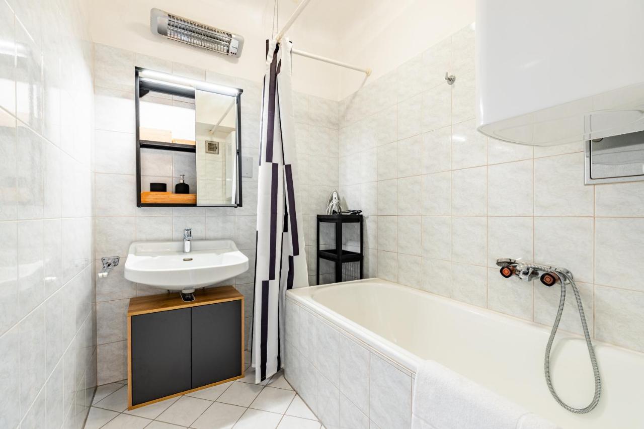 New With A View - Modern Studio Βιέννη Εξωτερικό φωτογραφία